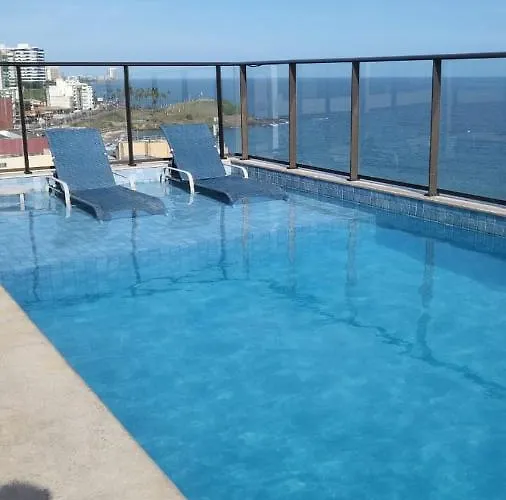 Apartamento Em Salvador, Barra